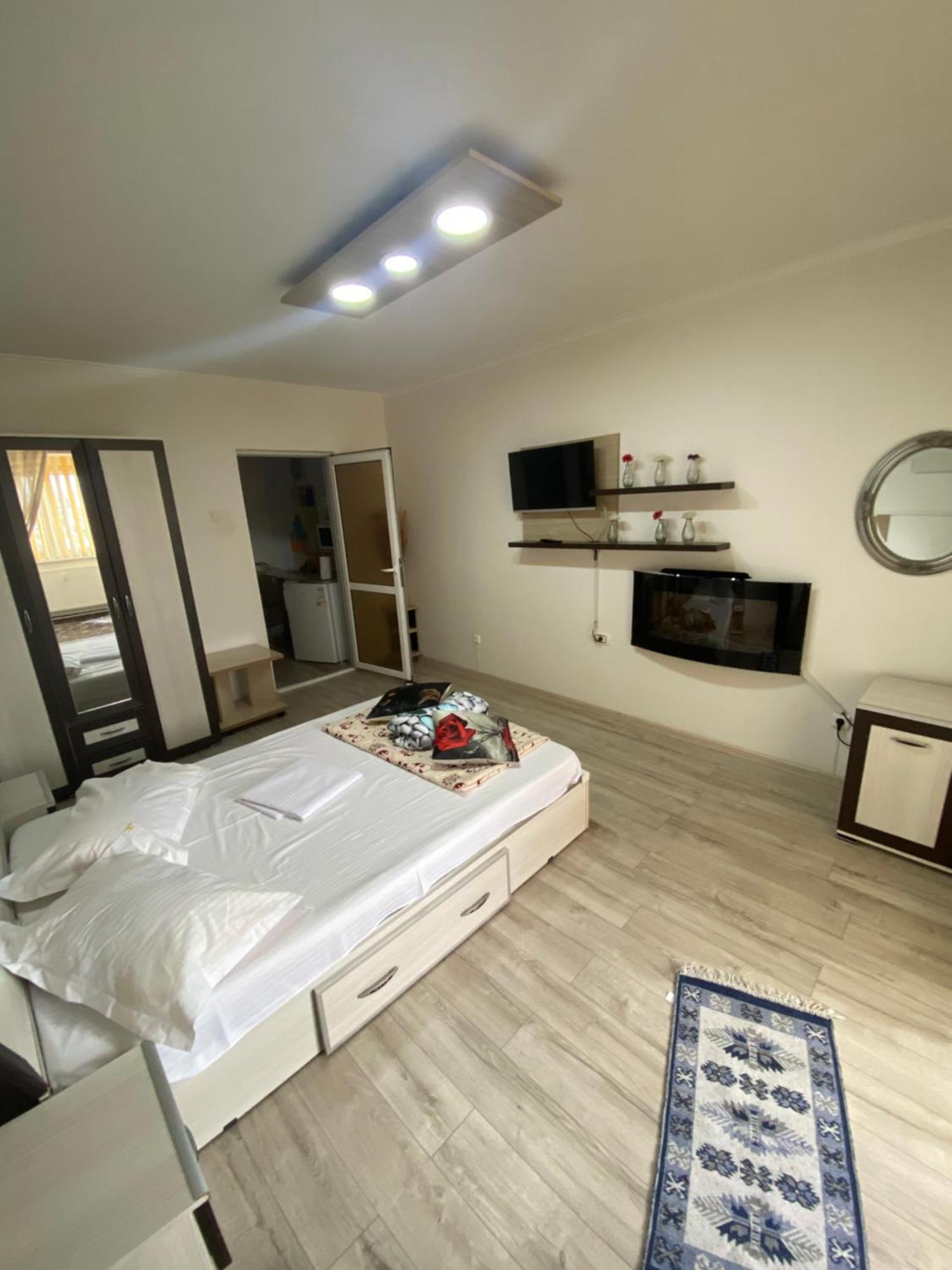 Apartment Darvys Galaţi エクステリア 写真